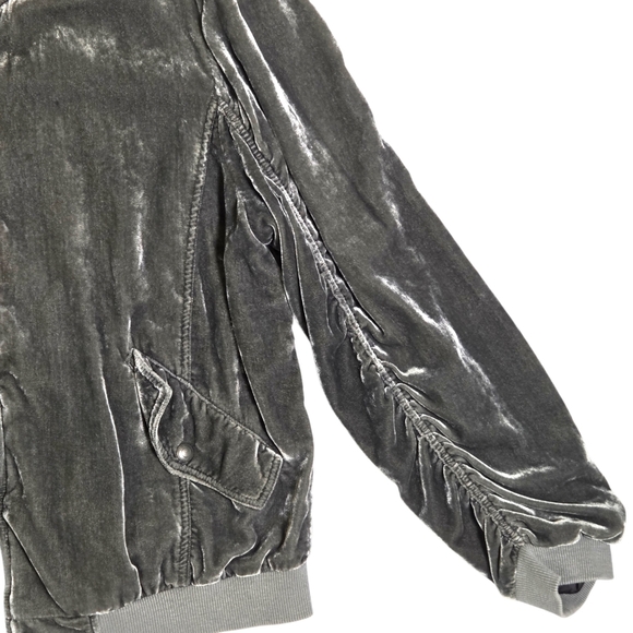 Free People Ruched Velvet Bomber Jacket Gray Zip-Up Size L - Picture 5 of 16